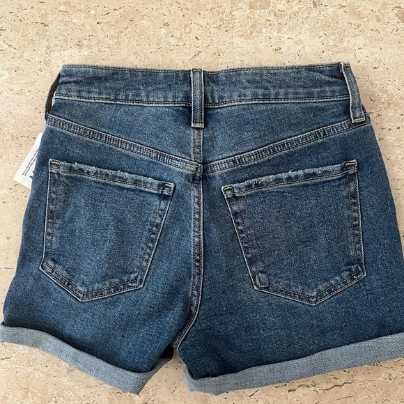 NWT Old Navy OG Straight High Rise Cuffed Shorts Size 0 - Picture 4 of 4